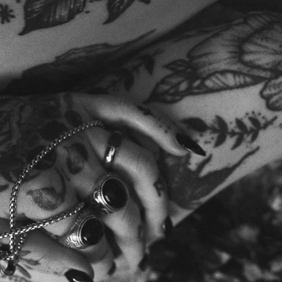 BLACK EYES. - Image 6