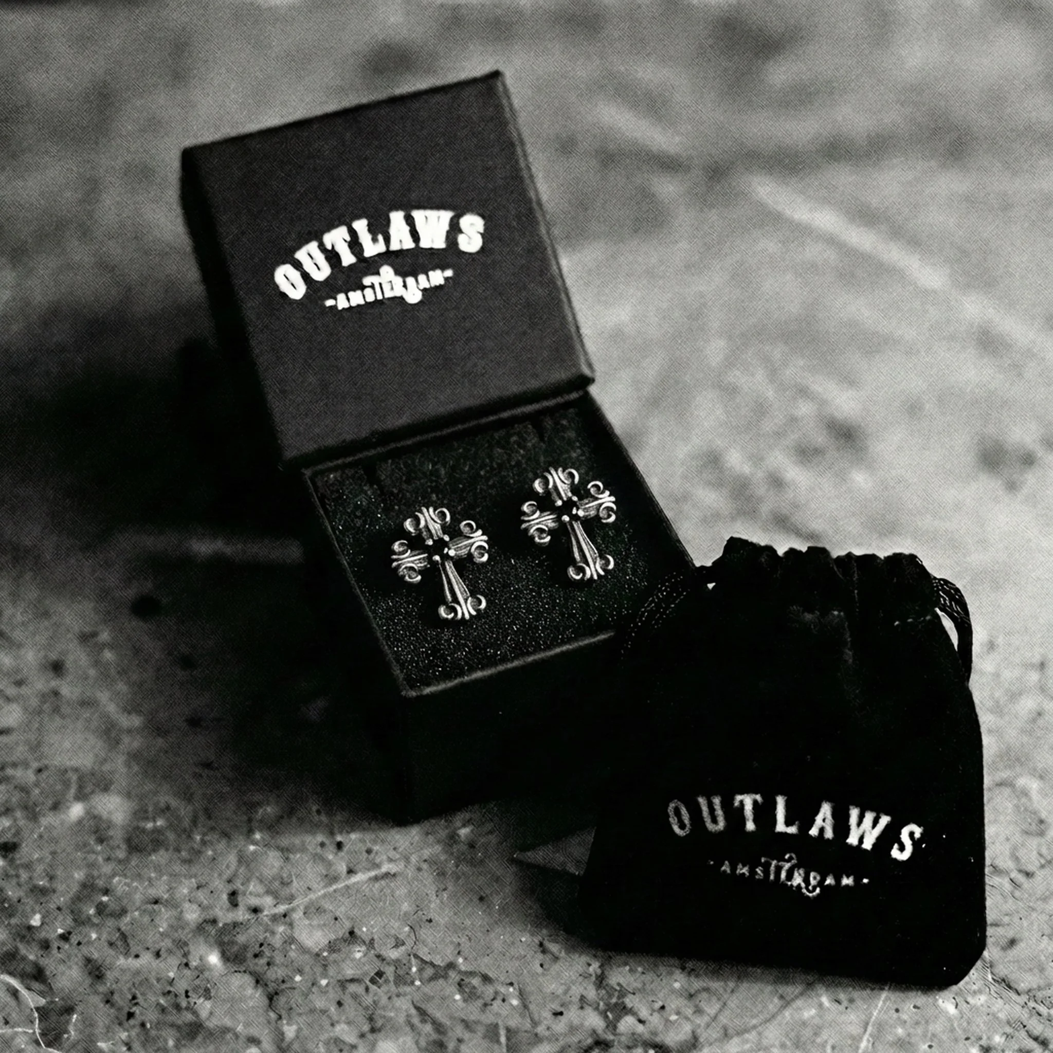 CRUX STUDS. - 925 STERLING SILVER - Image 6